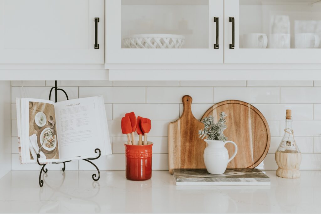 Organisation and good hygiene are important factors in a healthy kitchen to begin your culinary journey, learn more from Cassandra Austin of Casstronomy