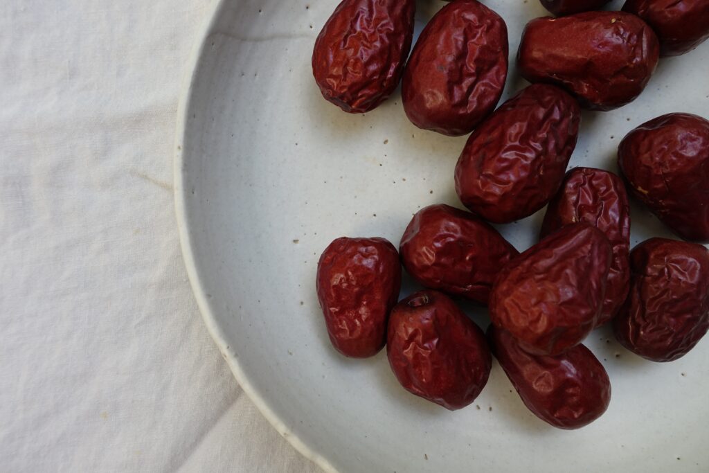 Fresh dates have major are nutrient dense and have major health benefits, learn more from Cassandra Austin of Casstronomy